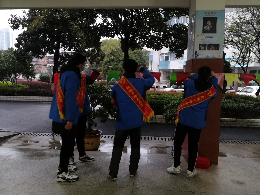 学生筹备1.jpg